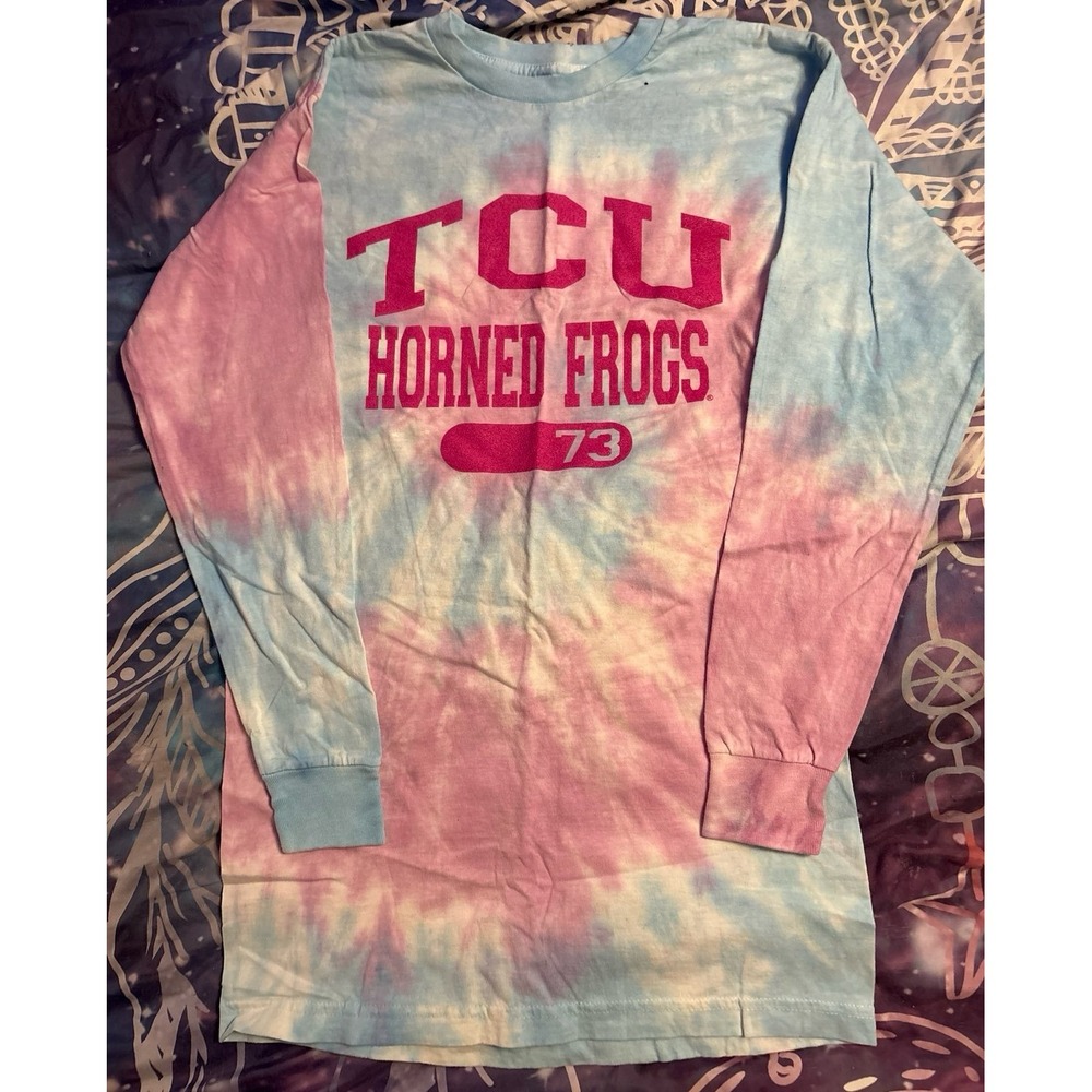 NEW Texas Christian University Horned Frogs Pink & Blue Tie Dye LS Tee, Small